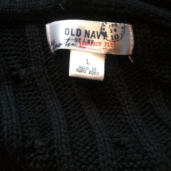 Sweater - Picture 3 of 4